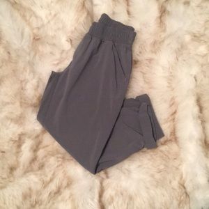 Ivivva jogger pants!!